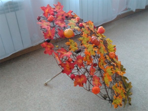 Поделки зонтик с осенними листьями: идеи по изготовлению своими руками (44 фото)
