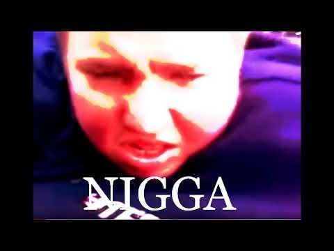 Денчик плачет