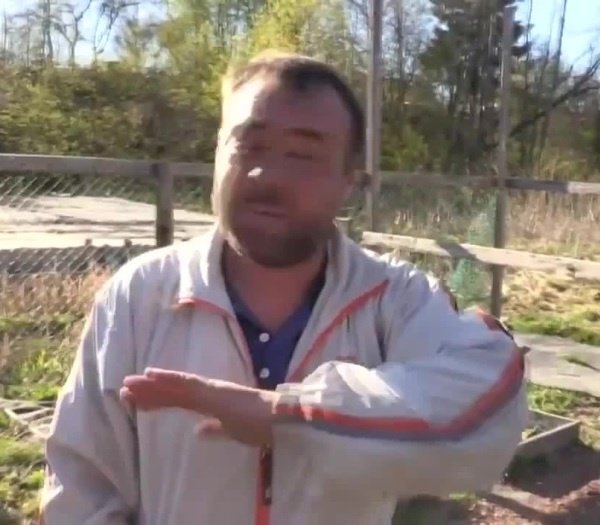 Вообще даже дверь открыта
