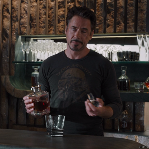 Тони Старк и алкоголь