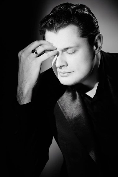 Евгений Понасенков