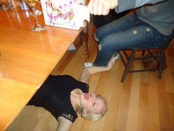 Долго сидела в туалете прикол)