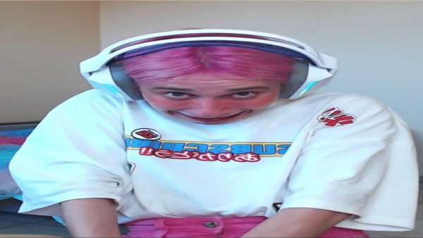 Даша корейка абобус Мем