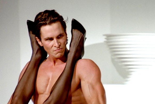 Кристиан Бейл американский психопат бицепсы