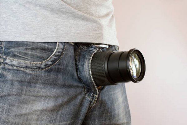 Фотоаппарат член