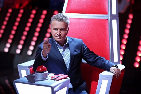 Мем с кнопкой