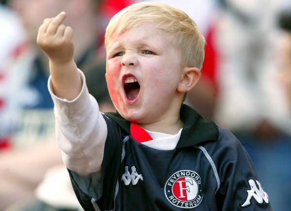 Мальчик с факом