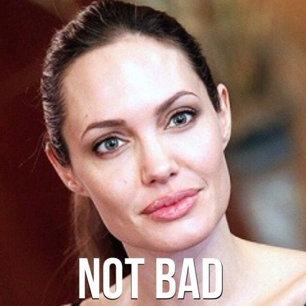 Анджелина Джоли нога на Оскаре