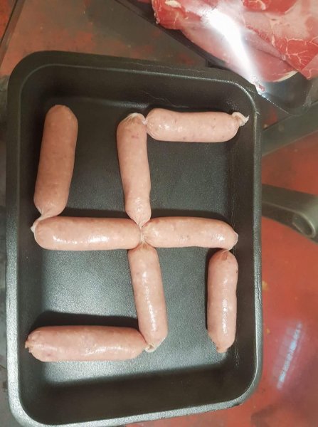 Плывите сосиски