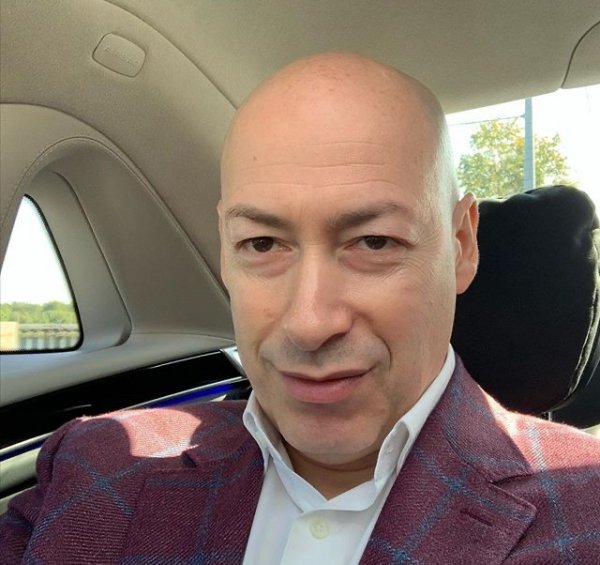 Дмитрий Гордон улыбка