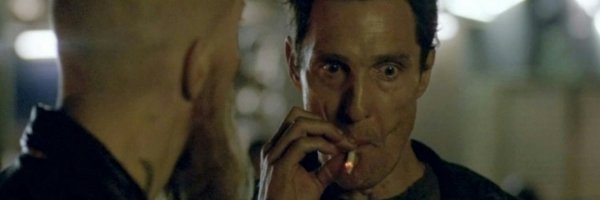 Мэттью Макконахи с сигаретой