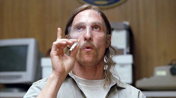 Мэттью Макконахи с сигарой