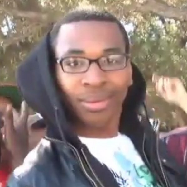 Негр в очках из мема