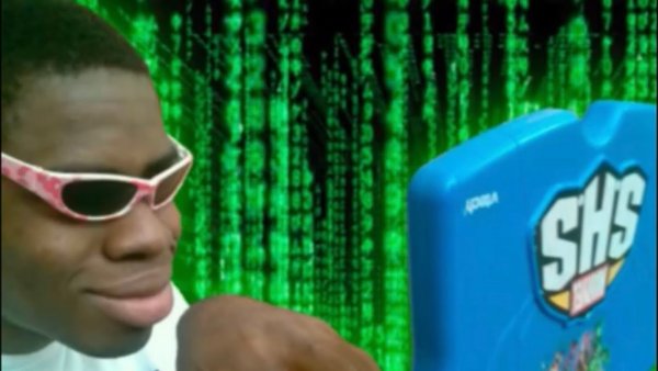 Негр хакер в очках