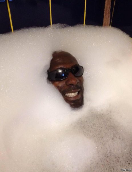 Негр в пене