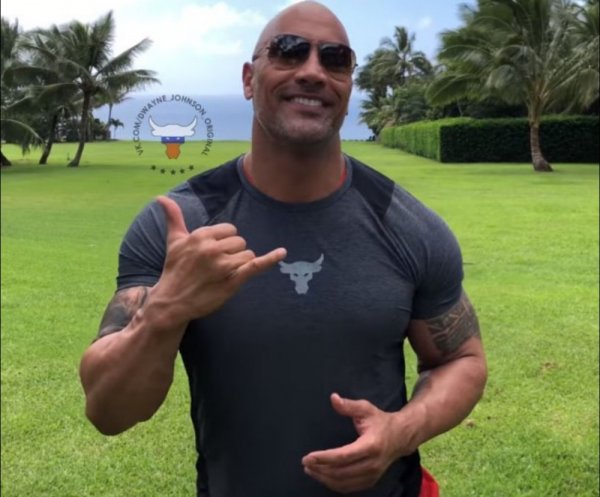 Ким колд и Дуэйн Джонсон