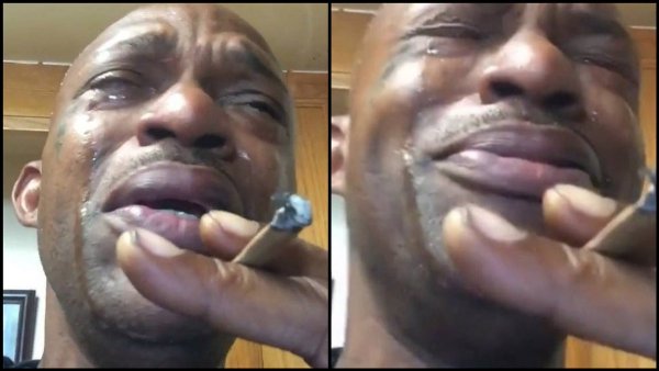 Плачущий мужик