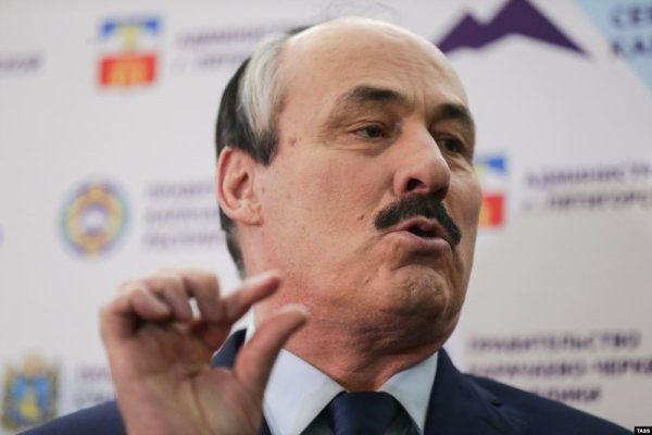 Не уважаю