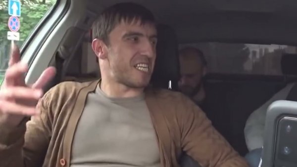 Мурад Рамазанов таксист