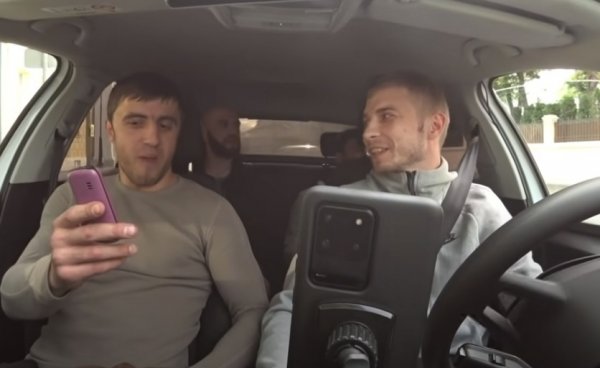 Мурад дагестанец и таксист