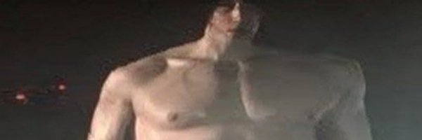 Кайло РЕН актер торс