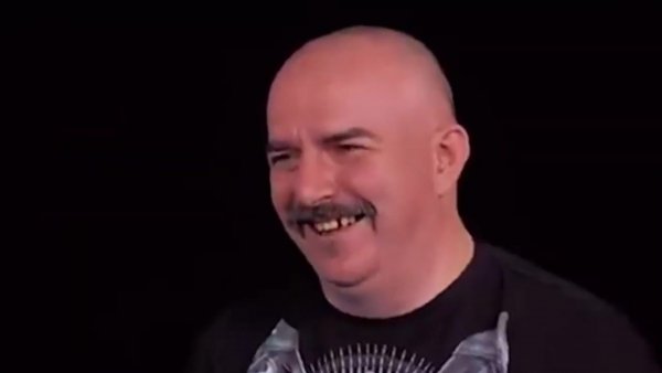 Клим Жуков смеется