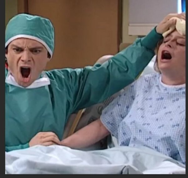 Мемы про роды и беременность