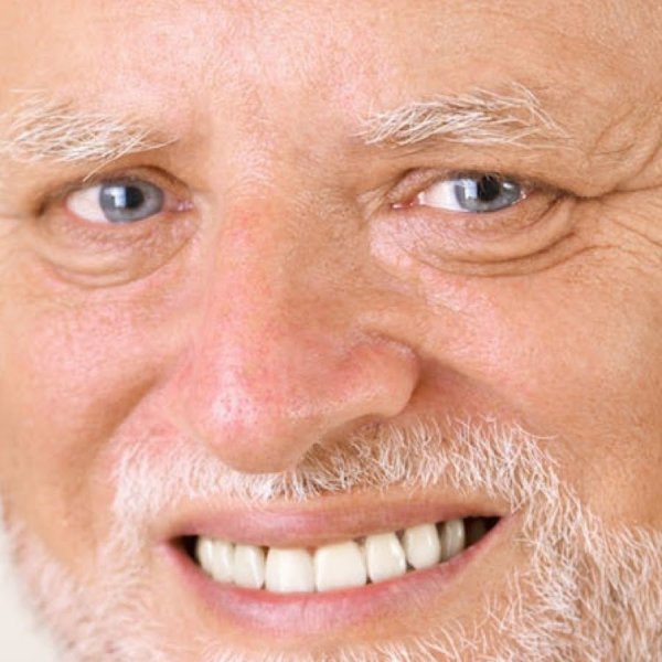 Улыбающийся дед