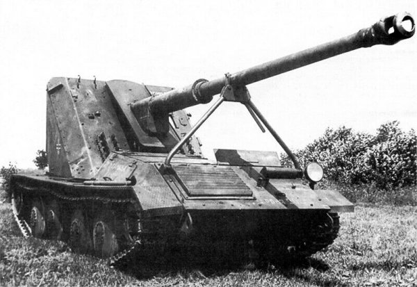 Pak 43 3 Waffentrager 8.8cm