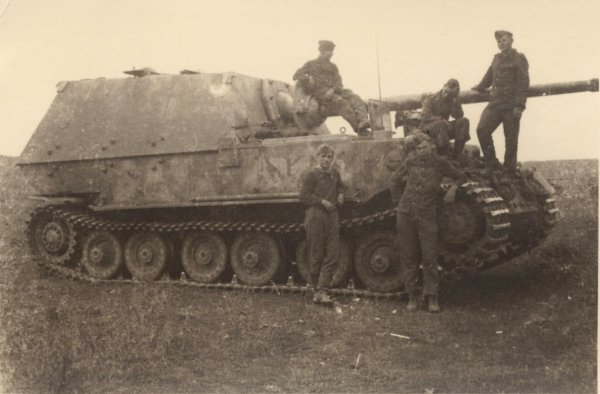 SD. KFZ. 184 "Фердинанд"