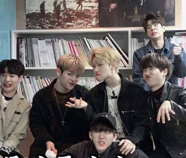 Stray Kids мемы