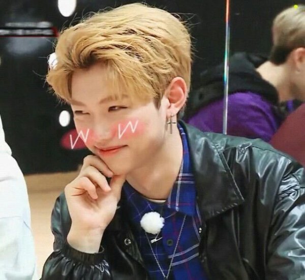 Феликс из Stray Kids аниме