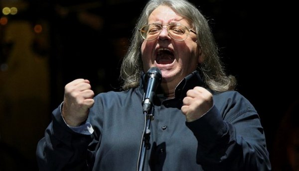 Александр Градский поет