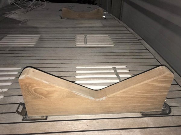 Алюминиевый рундук 270л