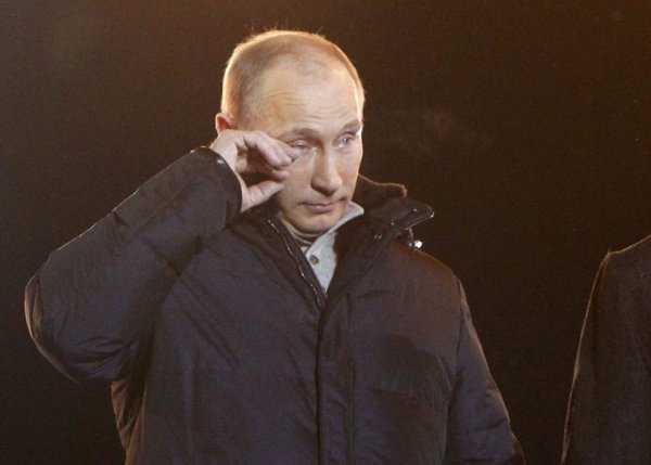 Путин Владимир Владимирович плачет