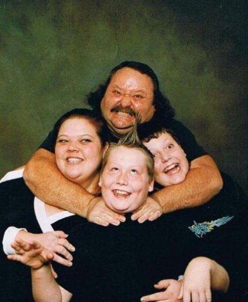 Смешная семья