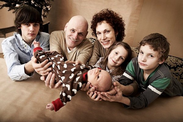 Странная семья