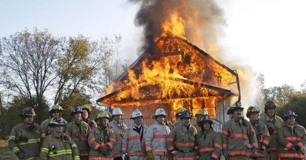 Прикольные пожарные