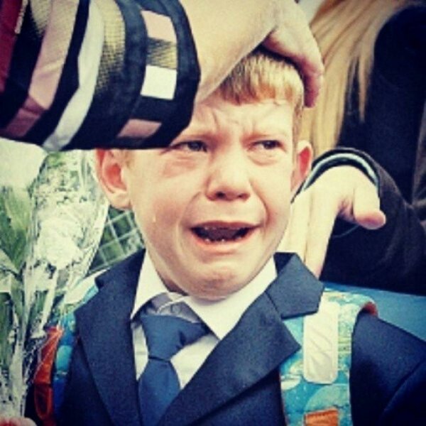 Плачущие дети в школе