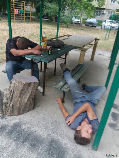 Нажрался на свадьбе