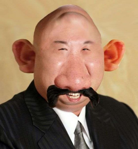 Китаец улыбается
