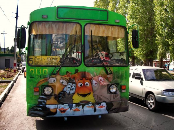 Смешной троллейбус