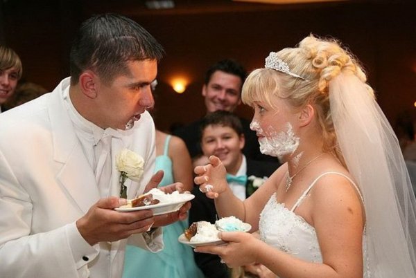 Смешные моменты на свадьбах