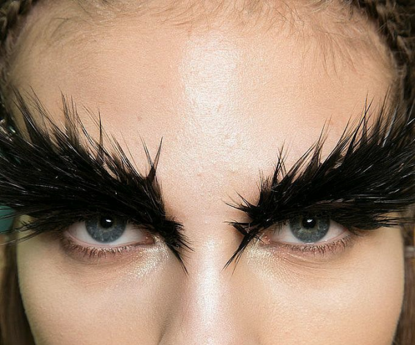 Большие накладные ресницы