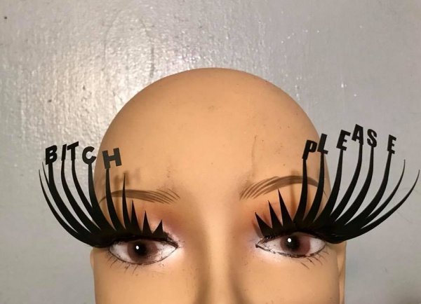 Огромные ресницы