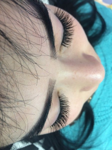 Нарощенные ресницы