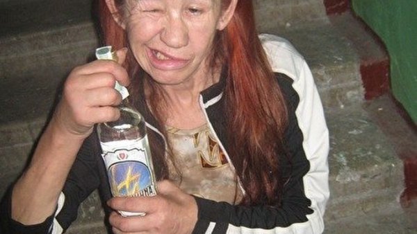 Деревенская алкоголичка