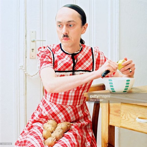 Мужчина Хозяюшка