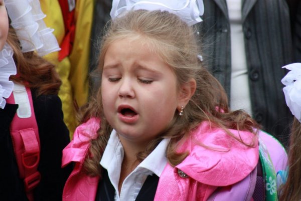 Плачущие дети в школе