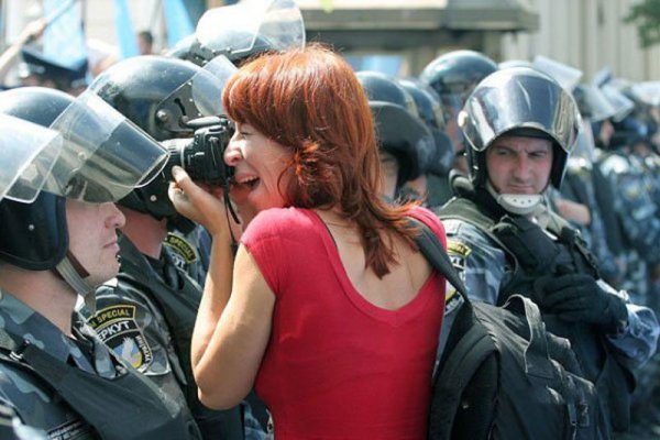 Журналист в забавной ситуации